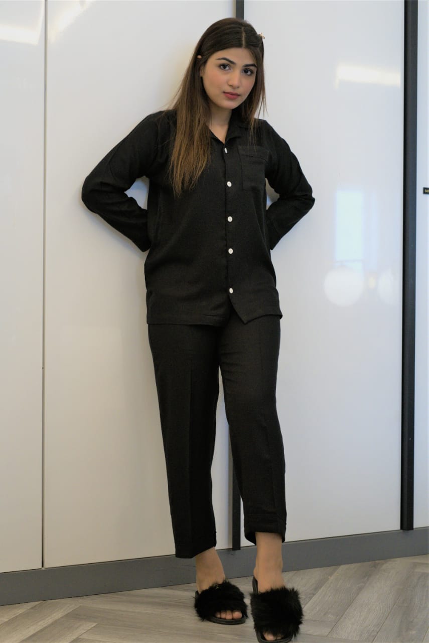 Solid Black Marina Premium