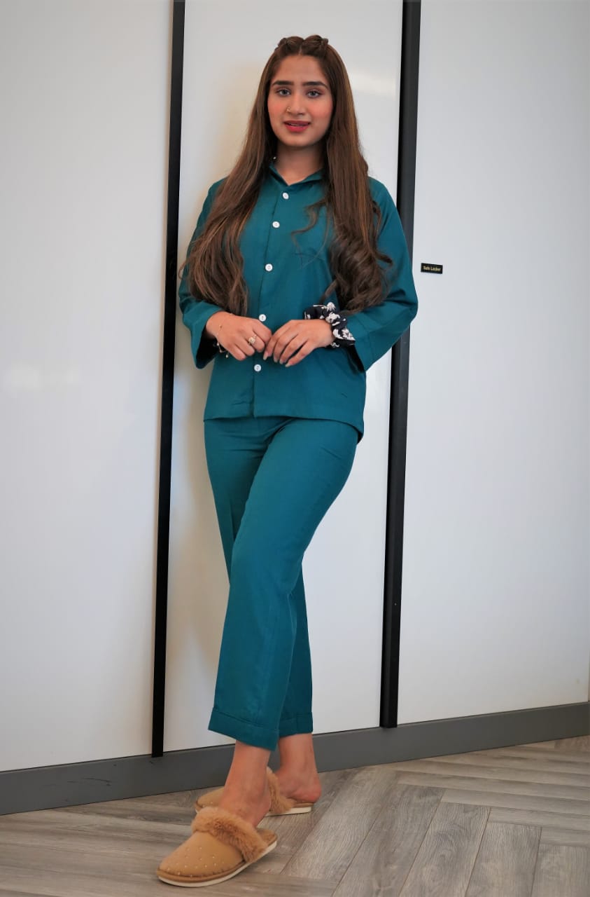 Solid Teal Linen - ELORA OFFICIAL 